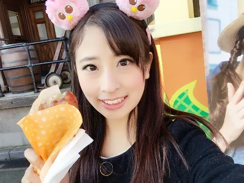 井口 眞緒｜大阪旅行(*ﾟ▽ﾟ*)（2016-11-10）｜6枚目