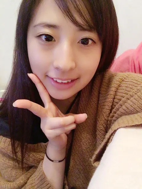 井口 眞緒｜大好きなまなかちゃん♡（2016-11-25）｜3枚目