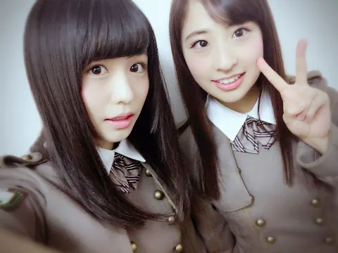 井口 眞緒｜新衣装♡メンバー写真（´-`）.｡oO（2016-11-25）｜2枚目