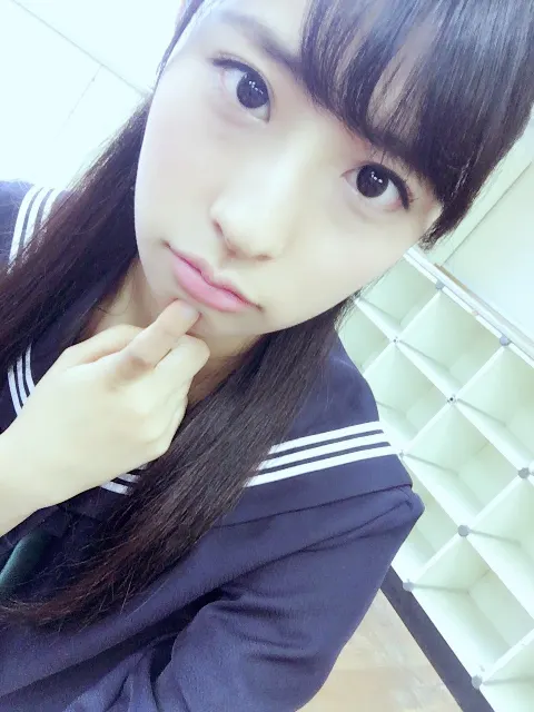 井口 眞緒｜私は犬系女子？かな？（2016-12-02）｜2枚目