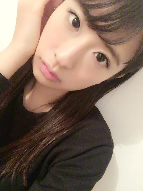 井口 眞緒｜明日は握手会（2016-12-16）｜2枚目