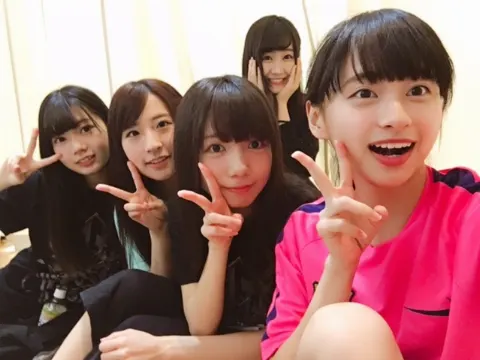 井口 眞緒｜写真いっぱい（2017-05-21）｜2枚目
