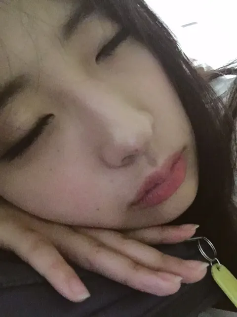 井口 眞緒｜ねむねむ眠い。5月病おわり〜（2017-05-25）｜2枚目