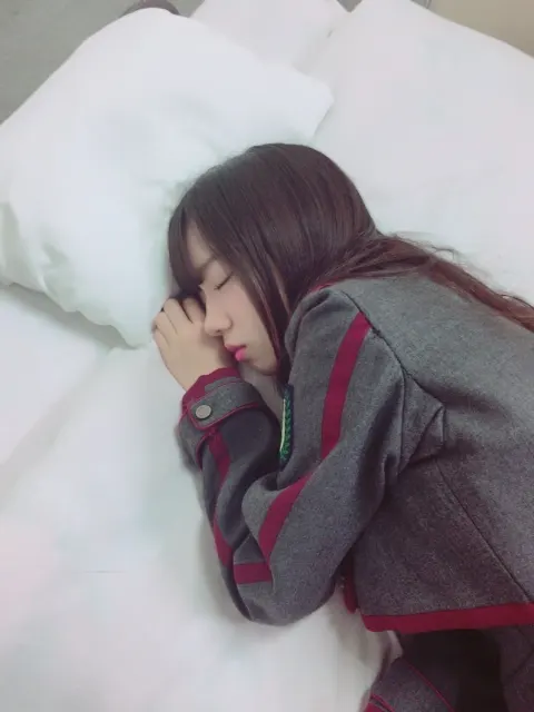 井口 眞緒｜幕張個別握手会（2017-06-28）｜5枚目