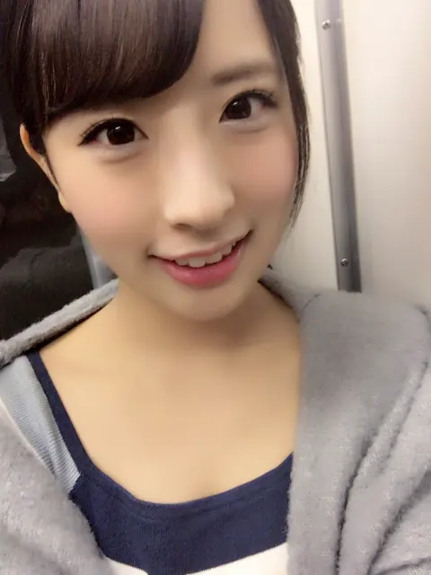 井口 眞緒｜握手会応募してください♡（2017-10-13）