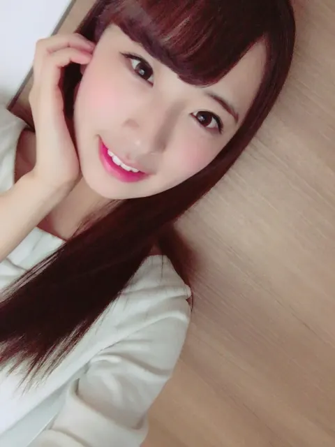 井口 眞緒｜ハッピーニューイヤー（2018-01-01）｜3枚目