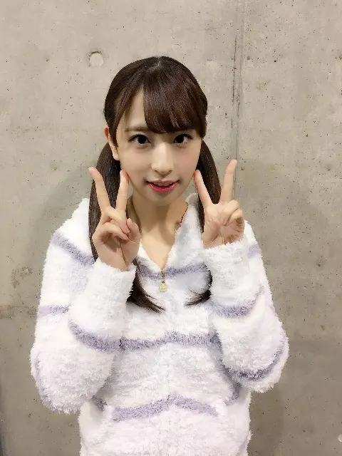 井口 眞緒｜握手会（2018-03-22）｜9枚目
