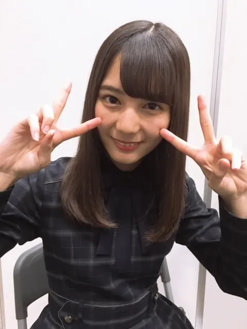井口 眞緒｜🤝（2018-04-22）｜7枚目
