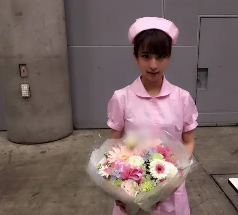 井口 眞緒｜遅くなってごめんね🌺（2018-06-03）｜8枚目