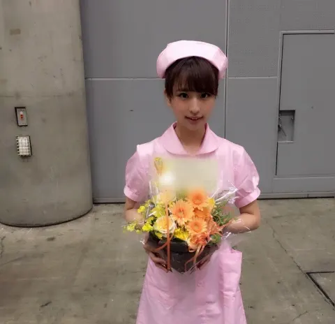 井口 眞緒｜遅くなってごめんね🌺（2018-06-03）｜9枚目