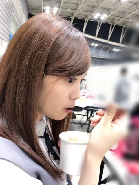井口 眞緒｜#一足遅れてハッシュタグハマり中（2018-06-11）｜4枚目