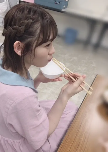 井口 眞緒｜梅雨は終わったと思っていいのかな？🍉（2018-06-26）｜5枚目