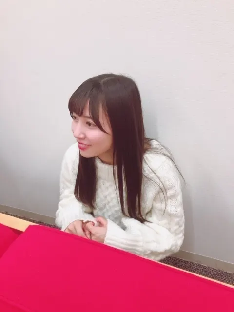 井口 眞緒｜『スナック眞緒』in_SHOWROOM店〈10月29日編〉（2018-11-02）｜3枚目