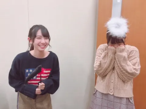 井口 眞緒｜『スナック眞緒』SHOWROOM店〈10月31日〉（2018-11-02）｜7枚目