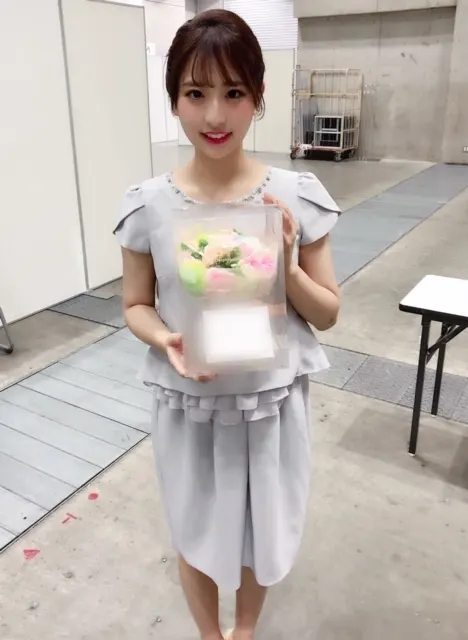 井口 眞緒｜お花💐（2018-12-07）｜5枚目