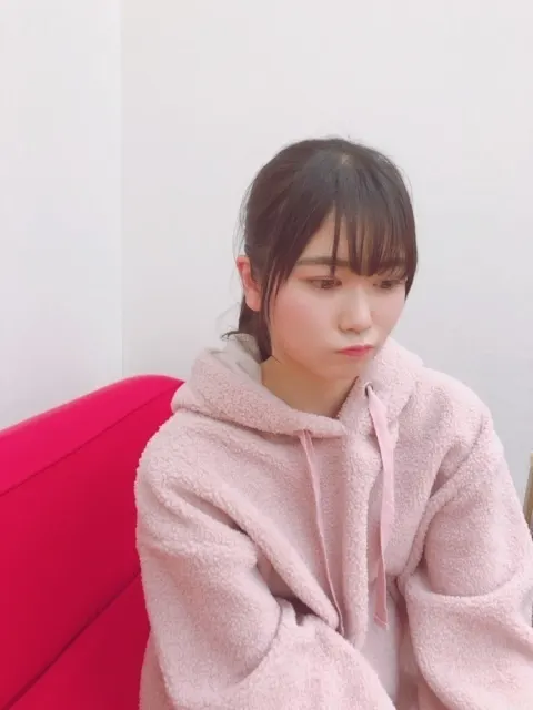 井口 眞緒｜『スナック眞緒』in_SHOWROOM店〈10月28日編〉（2018-10-29）｜9枚目