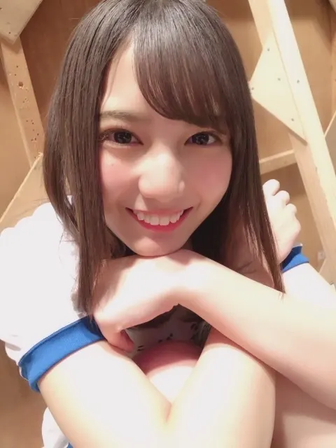 井口 眞緒｜奇跡の美少女小坂菜緒（2019-02-02）｜5枚目
