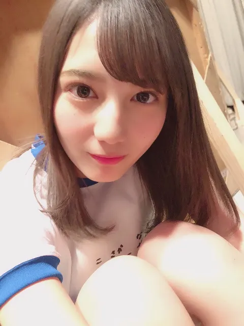 井口 眞緒｜奇跡の美少女小坂菜緒（2019-02-02）｜9枚目
