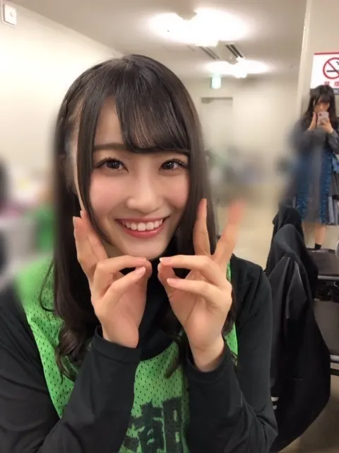 井口 眞緒｜今日も可愛いさりなちゃん（2018-11-25）｜4枚目