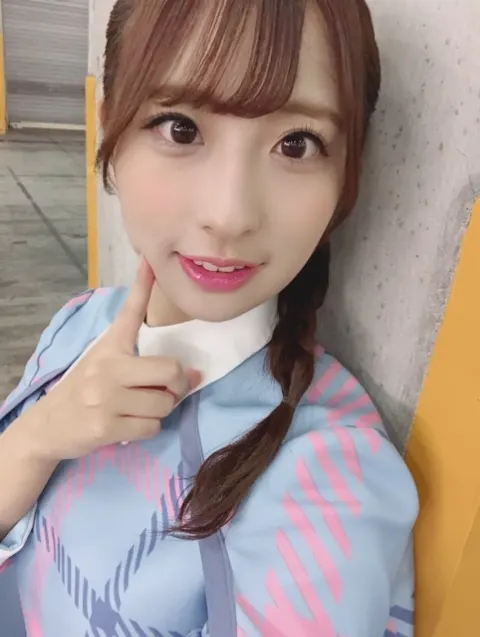 井口 眞緒｜握手会（2019-01-24）｜5枚目