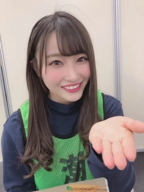 井口 眞緒｜潮紗理菜のおっしゃりな#2(ちょっと違う)（2019-02-03）｜2枚目