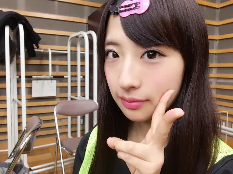 影山 優佳｜いっくぞー！。127。（2016-12-14）｜2枚目