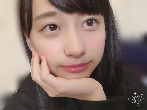 影山 優佳｜なぜ。185。（2017-02-09）｜2枚目