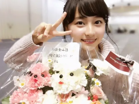 影山 優佳｜まさかのぉぉぉ。203。（2017-02-27）｜3枚目