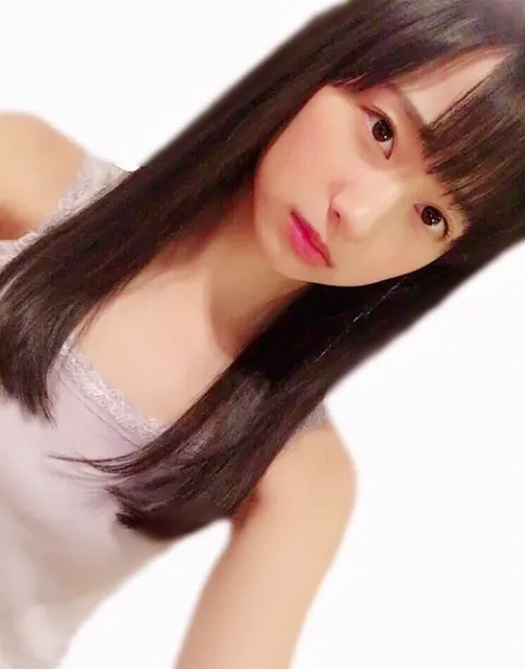 影山 優佳｜ぱぱす。219。（2017-03-16）｜2枚目