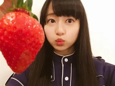 影山 優佳｜きせーがいねん。227。（2017-03-23）｜2枚目