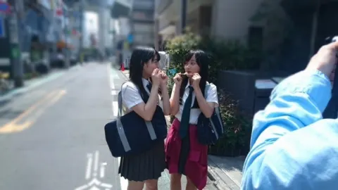 影山 優佳｜ぼりぼり。281。（2017-05-12）｜4枚目