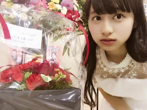 影山 優佳｜ふーーー。301。（2017-05-30）｜4枚目