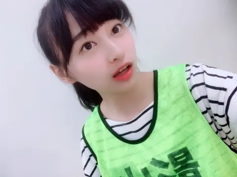 影山 優佳｜かに。396。（2017-09-09）｜2枚目