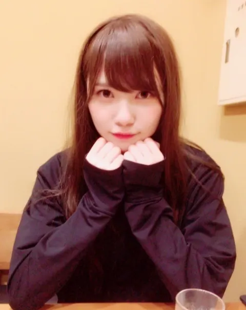 影山 優佳｜かた。399。（2017-09-17）｜2枚目
