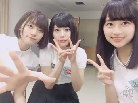 影山 優佳｜まるいち。401。（2017-09-18）｜2枚目