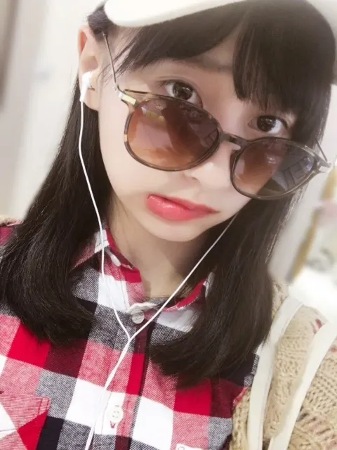 影山 優佳｜もでりー。419。（2017-10-11）