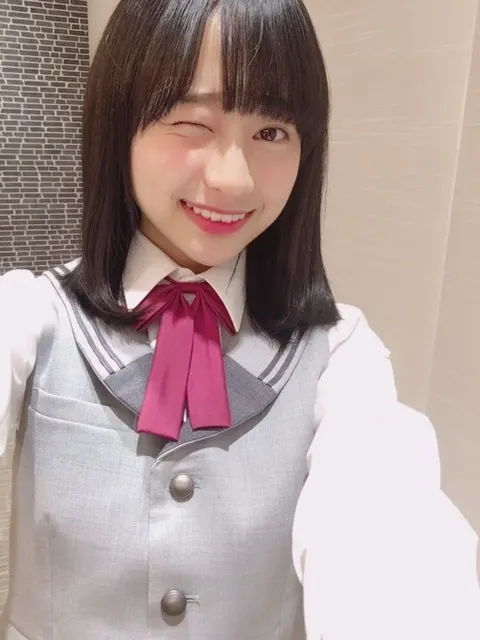 影山 優佳｜おおー。500。（2018-01-21）｜2枚目