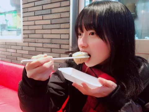 影山 優佳｜ちゅーかぱちゅーか。507。（2018-01-30）｜3枚目