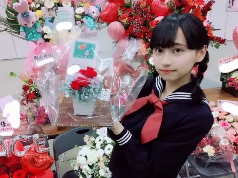 影山 優佳｜あまさ。541。（2018-03-17）｜3枚目