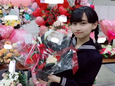 影山 優佳｜うふふ！542。（2018-03-17）｜4枚目