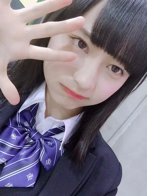 影山 優佳｜びっく！。543。（2018-03-18）｜2枚目
