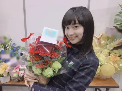 影山 優佳｜ふら。571。（2018-04-21）｜3枚目