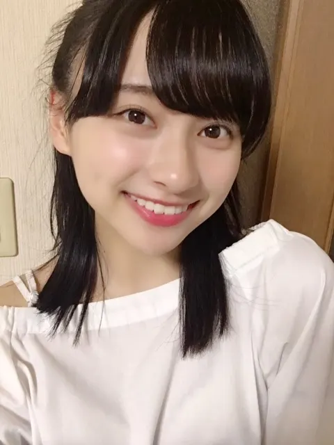 影山 優佳｜でます。577。（2018-04-29）