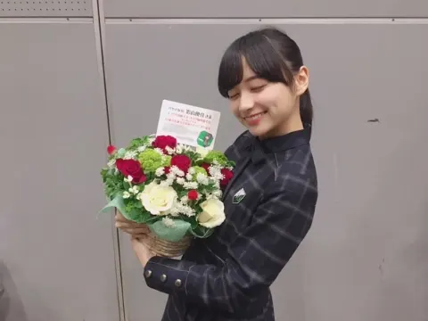 影山 優佳｜やっぱ。590。（2018-05-12）｜4枚目