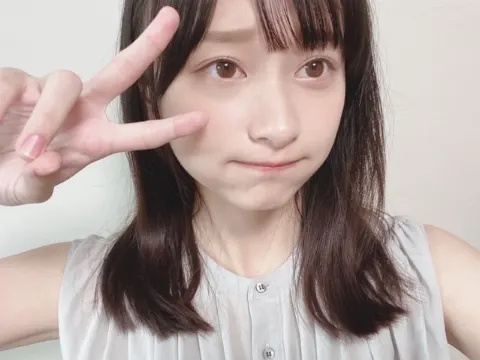 影山 優佳｜ぐらふ（2020-07-30）｜4枚目