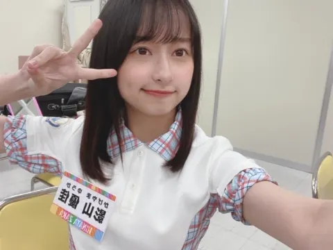 影山 優佳｜しゃしん（2020-08-10）｜3枚目