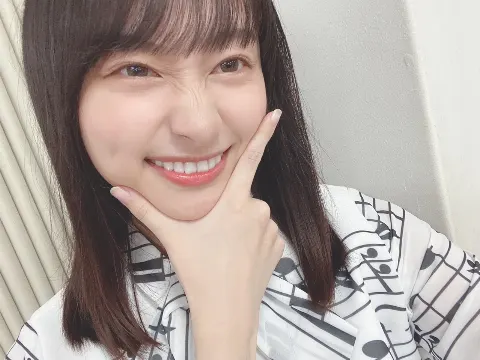 影山 優佳｜るゔぁん（2021-01-04）｜4枚目