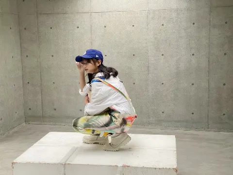 影山 優佳｜にゅーえら（2021-04-21）｜2枚目