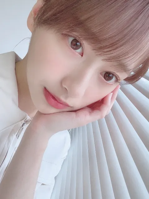 影山 優佳｜みた