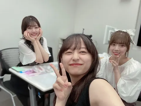 影山 優佳｜めろんぱん（2021-08-08）｜2枚目